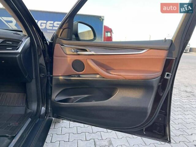 Коричневый БМВ Х5, объемом двигателя 2 л и пробегом 146 тыс. км за 29000 $, фото 20 на Automoto.ua