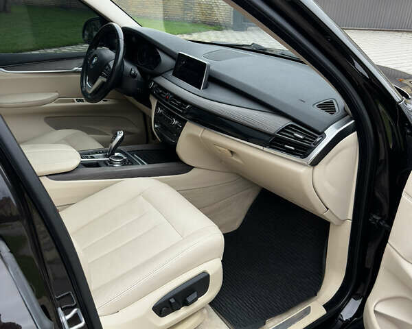 Коричневый БМВ Х5, объемом двигателя 2.99 л и пробегом 261 тыс. км за 27700 $, фото 65 на Automoto.ua