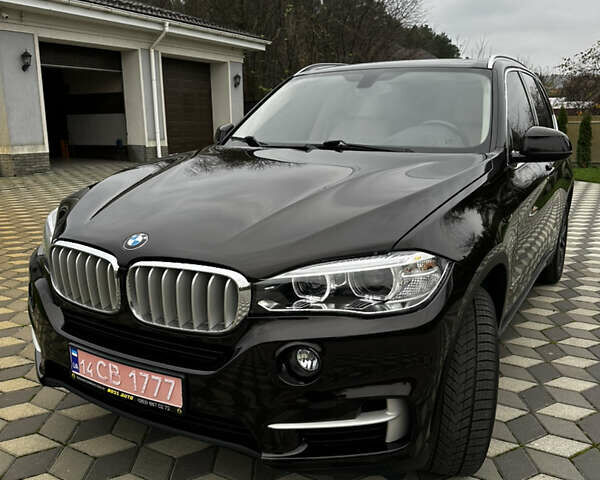 Коричневый БМВ Х5, объемом двигателя 2.99 л и пробегом 261 тыс. км за 27700 $, фото 1 на Automoto.ua