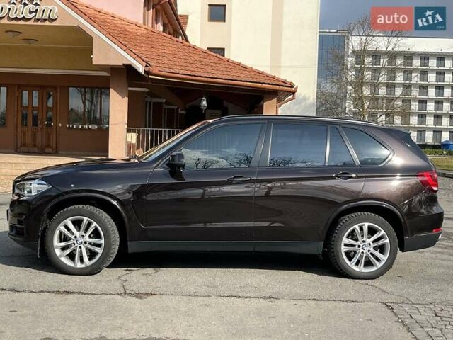 Коричневый БМВ Х5, объемом двигателя 2.99 л и пробегом 181 тыс. км за 32000 $, фото 6 на Automoto.ua