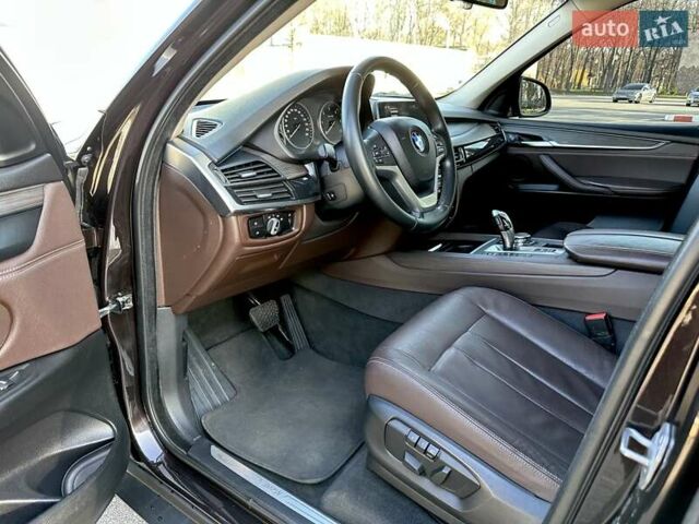 Коричневый БМВ Х5, объемом двигателя 2 л и пробегом 181 тыс. км за 22200 $, фото 10 на Automoto.ua