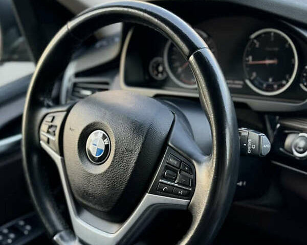 Коричневый БМВ Х5, объемом двигателя 2 л и пробегом 90 тыс. км за 26600 $, фото 5 на Automoto.ua