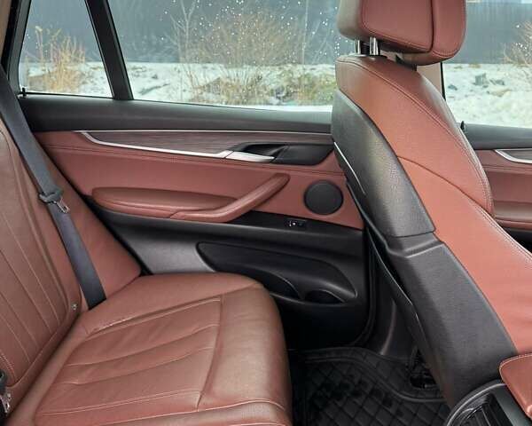 Коричневий БМВ Х5, об'ємом двигуна 2 л та пробігом 176 тис. км за 26500 $, фото 9 на Automoto.ua