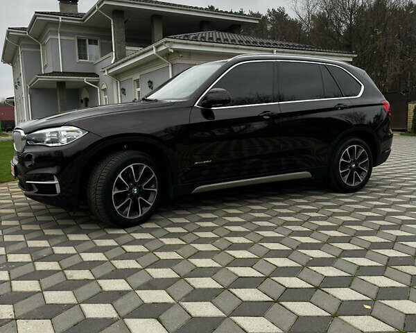 Коричневый БМВ Х5, объемом двигателя 2.99 л и пробегом 261 тыс. км за 27700 $, фото 7 на Automoto.ua