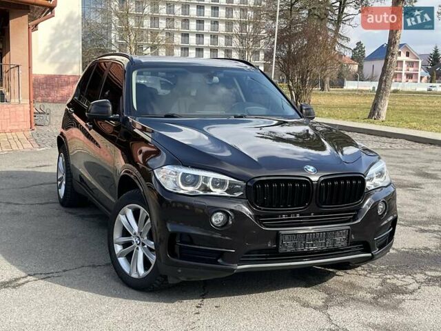 Коричневый БМВ Х5, объемом двигателя 2.99 л и пробегом 181 тыс. км за 32000 $, фото 12 на Automoto.ua