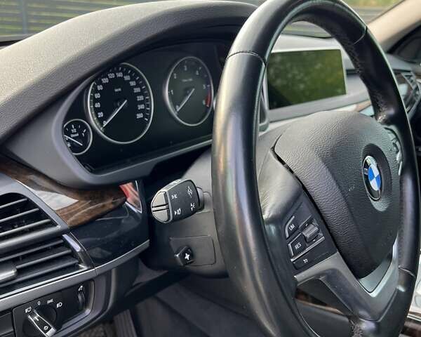 Коричневый БМВ Х5, объемом двигателя 2.99 л и пробегом 152 тыс. км за 35000 $, фото 13 на Automoto.ua