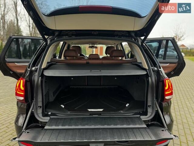 Коричневый БМВ Х5, объемом двигателя 2 л и пробегом 89 тыс. км за 34950 $, фото 64 на Automoto.ua