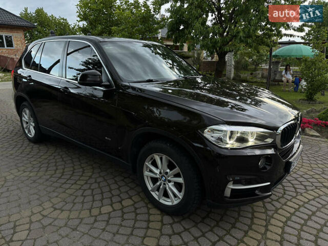 Коричневый БМВ Х5, объемом двигателя 2 л и пробегом 143 тыс. км за 29500 $, фото 2 на Automoto.ua