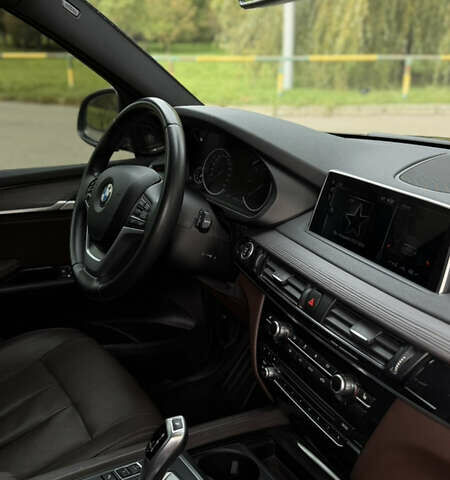 БМВ Х5 2017 в Ровно на Automoto.ua Коричневый БМВ Х5, объемом двигателя 2 л и пробегом 82 тыс. км за 34000 $, фото 8 на Automoto.ua