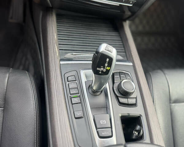 Коричневий БМВ Х5, об'ємом двигуна 2 л та пробігом 153 тис. км за 27500 $, фото 9 на Automoto.ua