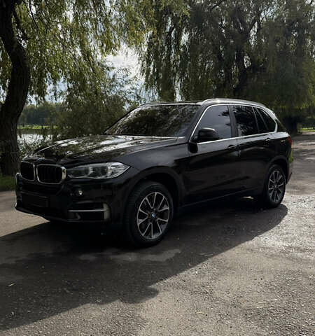 БМВ Х5 2017 в Ровно на Automoto.ua Коричневый БМВ Х5, объемом двигателя 2 л и пробегом 82 тыс. км за 34000 $, фото 2 на Automoto.ua