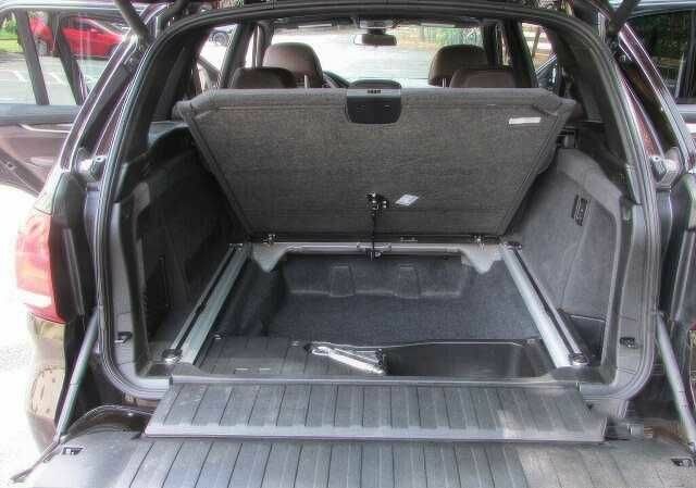 Коричневый БМВ Х5, объемом двигателя 3 л и пробегом 88 тыс. км за 30000 $, фото 11 на Automoto.ua