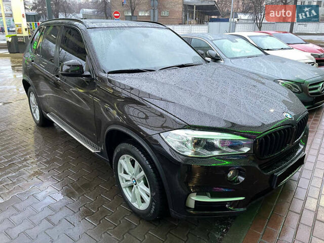 Коричневый БМВ Х5, объемом двигателя 2 л и пробегом 60 тыс. км за 39500 $, фото 1 на Automoto.ua