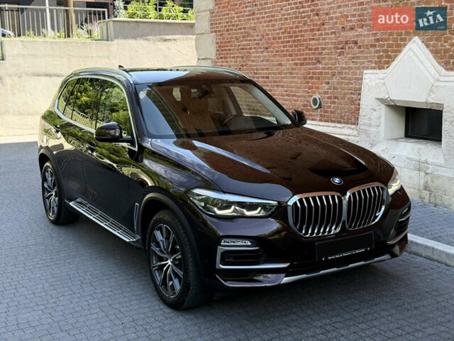 Коричневый БМВ Х5, объемом двигателя 2.99 л и пробегом 145 тыс. км за 53500 $, фото 9 на Automoto.ua