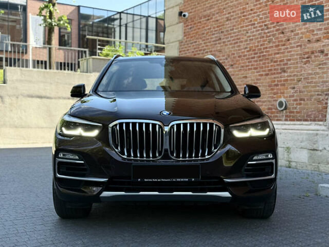 Коричневый БМВ Х5, объемом двигателя 2.99 л и пробегом 145 тыс. км за 53500 $, фото 4 на Automoto.ua