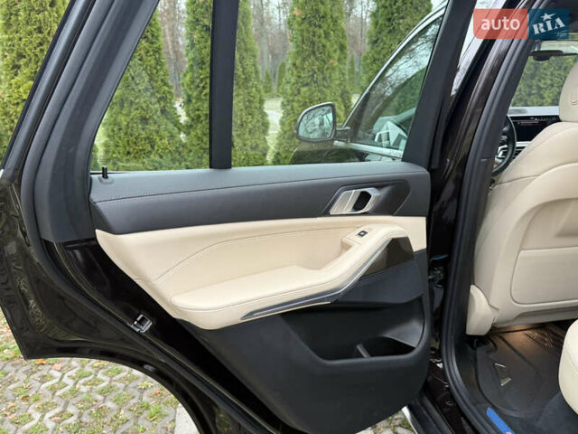 Коричневый БМВ Х5, объемом двигателя 2 л и пробегом 41 тыс. км за 63900 $, фото 73 на Automoto.ua