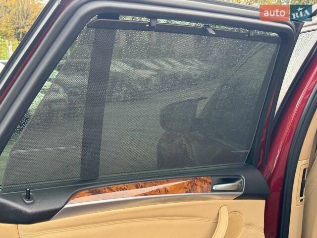 Красный БМВ Х5, объемом двигателя 3 л и пробегом 309 тыс. км за 12390 $, фото 17 на Automoto.ua