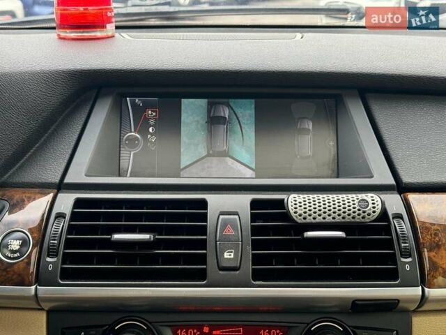 Красный БМВ Х5, объемом двигателя 3 л и пробегом 309 тыс. км за 12390 $, фото 30 на Automoto.ua