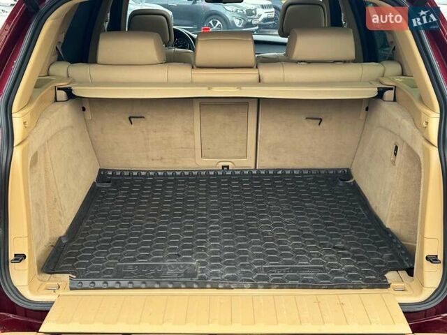 Красный БМВ Х5, объемом двигателя 3 л и пробегом 309 тыс. км за 12390 $, фото 19 на Automoto.ua