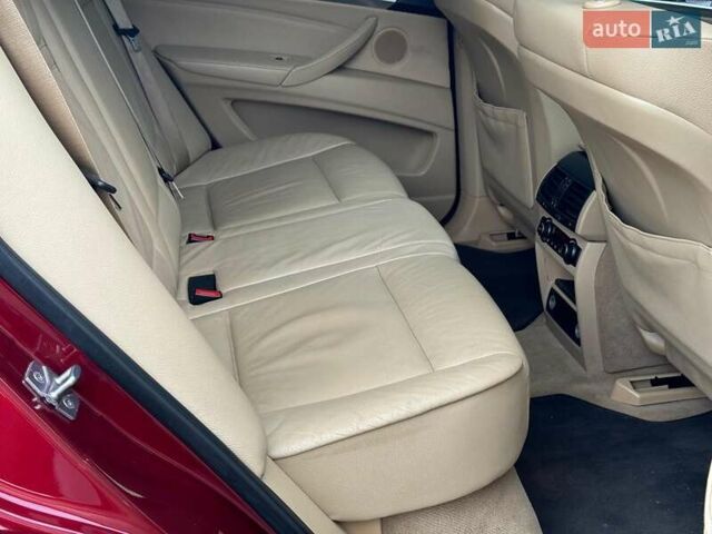 Красный БМВ Х5, объемом двигателя 3 л и пробегом 309 тыс. км за 12390 $, фото 22 на Automoto.ua