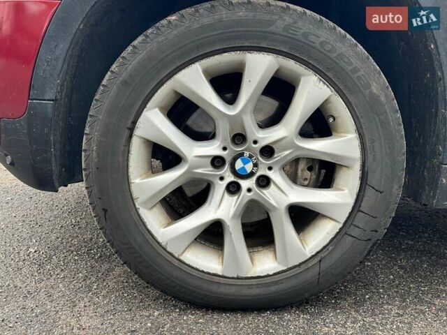 Красный БМВ Х5, объемом двигателя 3 л и пробегом 309 тыс. км за 12390 $, фото 11 на Automoto.ua