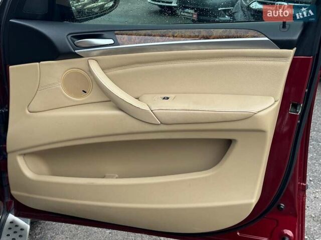 Красный БМВ Х5, объемом двигателя 3 л и пробегом 309 тыс. км за 12390 $, фото 23 на Automoto.ua