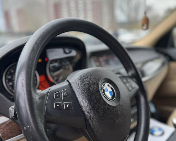 Красный БМВ Х5, объемом двигателя 2.98 л и пробегом 250 тыс. км за 10900 $, фото 8 на Automoto.ua