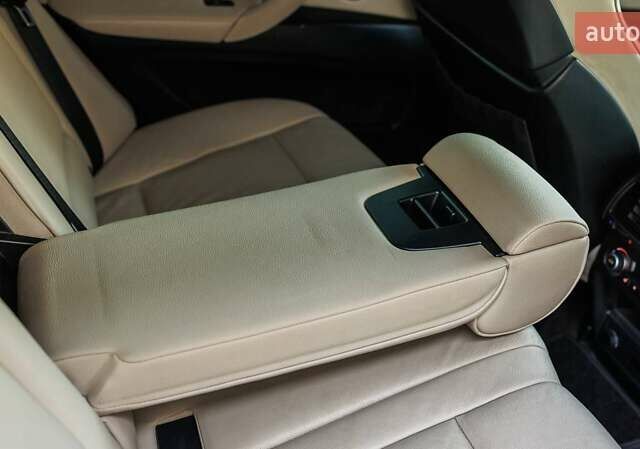 Красный БМВ Х5, объемом двигателя 3 л и пробегом 2 тыс. км за 13600 $, фото 16 на Automoto.ua