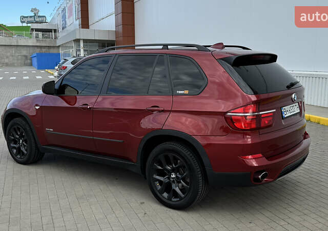 Червоний БМВ Х5, об'ємом двигуна 2.98 л та пробігом 177 тис. км за 17500 $, фото 4 на Automoto.ua