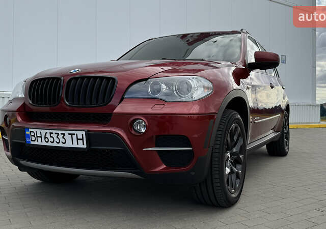 Червоний БМВ Х5, об'ємом двигуна 2.98 л та пробігом 177 тис. км за 17500 $, фото 9 на Automoto.ua