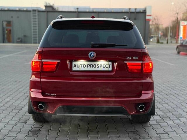 Красный БМВ Х5, объемом двигателя 3 л и пробегом 220 тыс. км за 14000 $, фото 5 на Automoto.ua