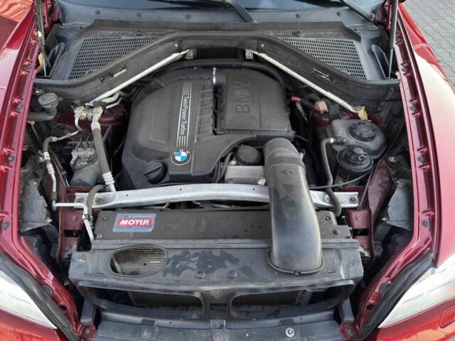 Красный БМВ Х5, объемом двигателя 3 л и пробегом 220 тыс. км за 14000 $, фото 17 на Automoto.ua