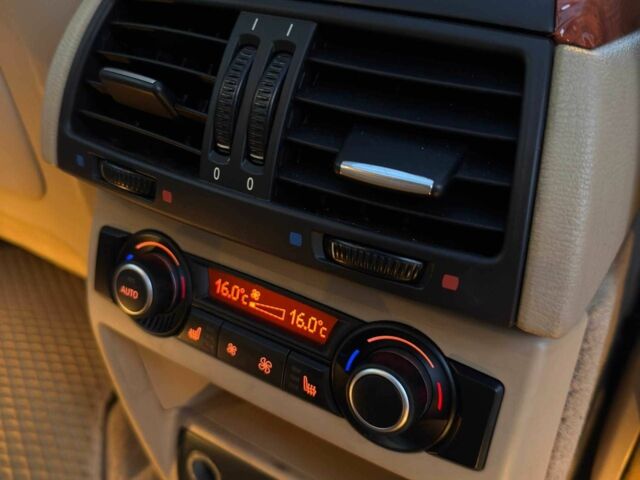 Красный БМВ Х5, объемом двигателя 3 л и пробегом 220 тыс. км за 14000 $, фото 12 на Automoto.ua