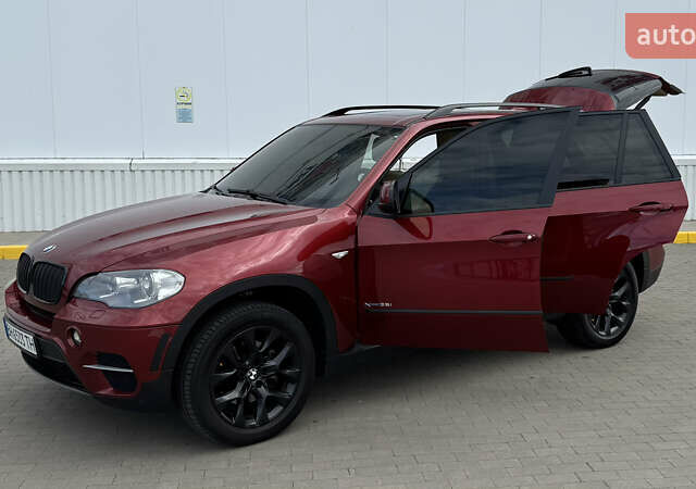 Червоний БМВ Х5, об'ємом двигуна 2.98 л та пробігом 177 тис. км за 17500 $, фото 2 на Automoto.ua