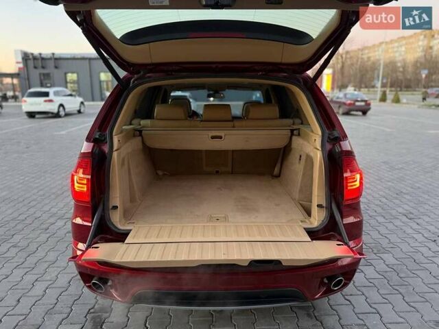 Красный БМВ Х5, объемом двигателя 2.98 л и пробегом 220 тыс. км за 14000 $, фото 16 на Automoto.ua