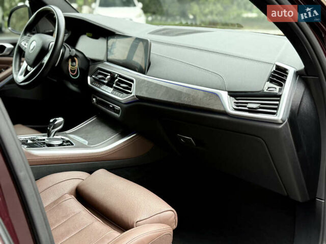 Червоний БМВ Х5, об'ємом двигуна 3 л та пробігом 55 тис. км за 65500 $, фото 46 на Automoto.ua