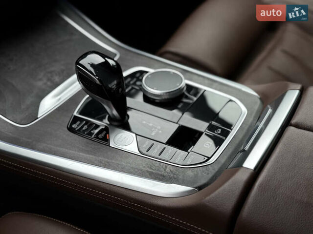 Червоний БМВ Х5, об'ємом двигуна 3 л та пробігом 55 тис. км за 65500 $, фото 49 на Automoto.ua