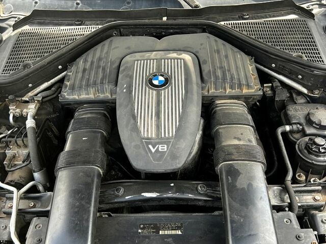 БМВ Х5, объемом двигателя 4.8 л и пробегом 358 тыс. км за 10000 $, фото 2 на Automoto.ua