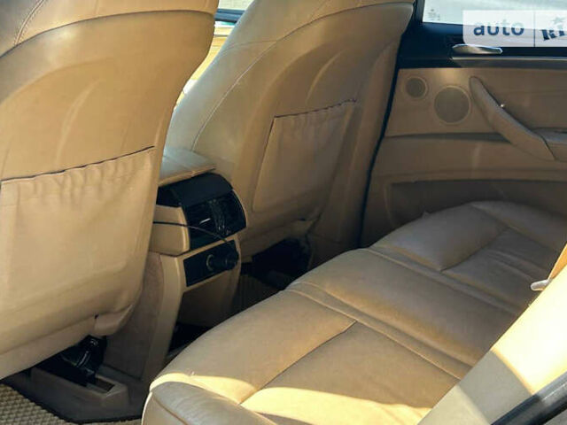 БМВ Х5, объемом двигателя 3 л и пробегом 397 тыс. км за 11000 $, фото 14 на Automoto.ua