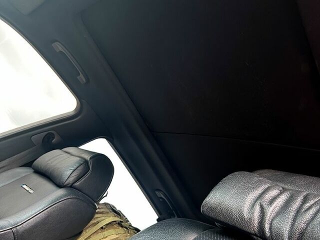 БМВ Х5, объемом двигателя 4.8 л и пробегом 358 тыс. км за 10000 $, фото 3 на Automoto.ua