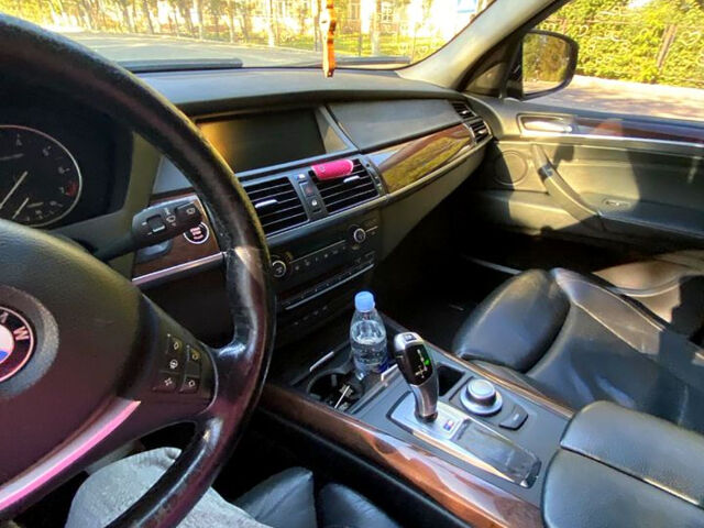 БМВ Х5, об'ємом двигуна 4.8 л та пробігом 260 тис. км за 11000 $, фото 2 на Automoto.ua