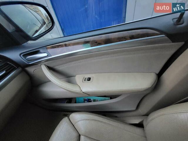 БМВ Х5, объемом двигателя 3 л и пробегом 300 тыс. км за 14300 $, фото 9 на Automoto.ua