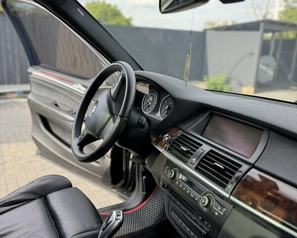 БМВ Х5, объемом двигателя 4.8 л и пробегом 200 тыс. км за 10000 $, фото 9 на Automoto.ua