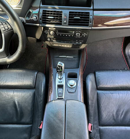 БМВ Х5, объемом двигателя 4.8 л и пробегом 309 тыс. км за 11000 $, фото 4 на Automoto.ua