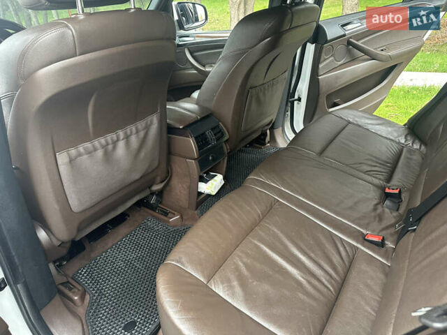 БМВ Х5, объемом двигателя 3 л и пробегом 303 тыс. км за 16500 $, фото 6 на Automoto.ua