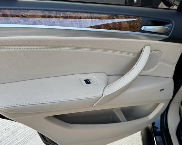 БМВ Х5, объемом двигателя 3 л и пробегом 250 тыс. км за 14500 $, фото 21 на Automoto.ua