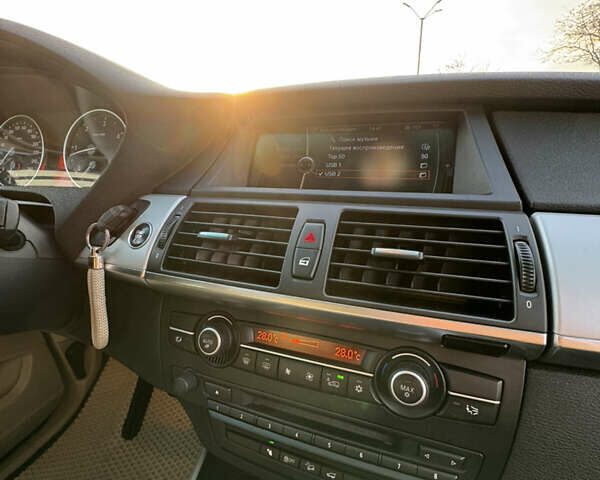 БМВ Х5, объемом двигателя 3 л и пробегом 250 тыс. км за 14500 $, фото 13 на Automoto.ua