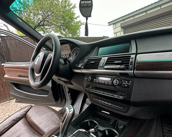 БМВ Х5, объемом двигателя 3 л и пробегом 270 тыс. км за 17700 $, фото 9 на Automoto.ua