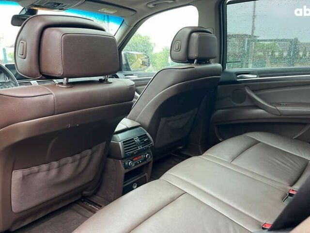 БМВ Х5, объемом двигателя 3 л и пробегом 230 тыс. км за 15890 $, фото 14 на Automoto.ua