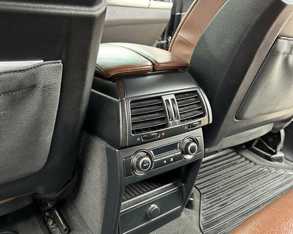 БМВ Х5, объемом двигателя 3 л и пробегом 270 тыс. км за 17700 $, фото 6 на Automoto.ua
